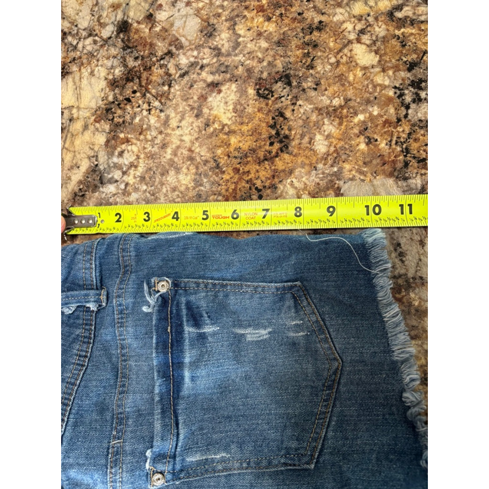Rue21 Distressed Denim Cutoff Shorts - Picture 4 of 6